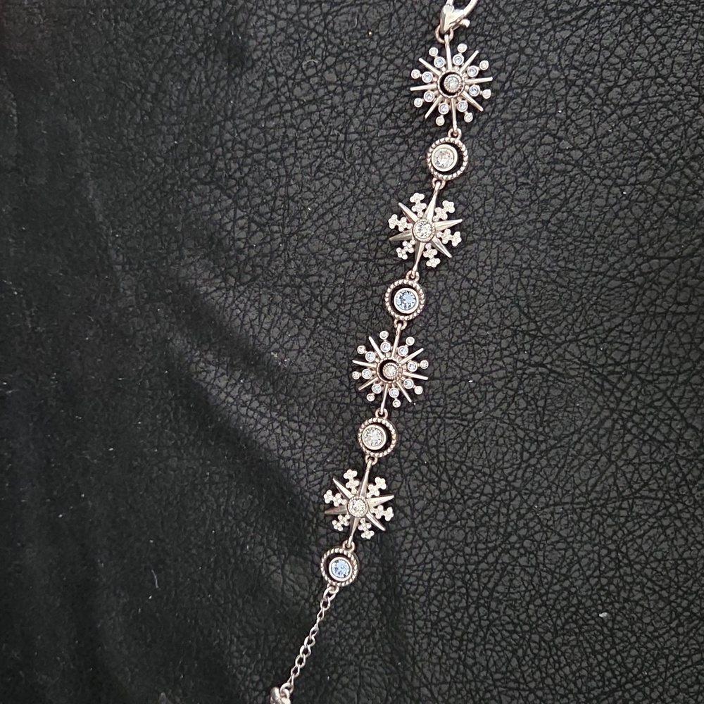 Brighton Retired Halo Ice Tanzanite Bracelet - Picture 4 of 8